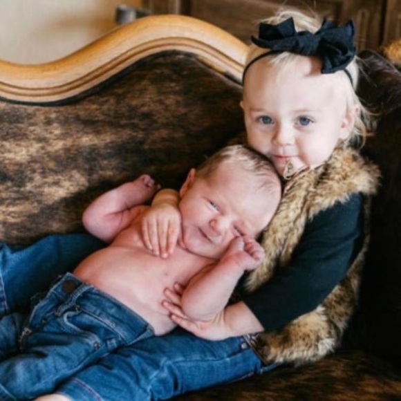 Meet your Posher, Amanda - Picture 1 of 1